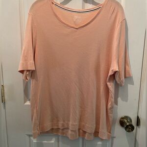 Chico's The Ultimate Tee Women's L in Peach
